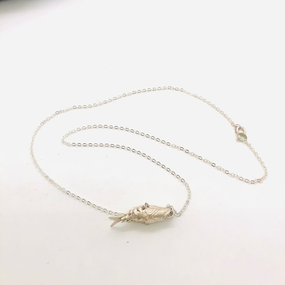 Vintage Articulated Dainty Silver Fish Pendant Necklace - Picture 10 of 14